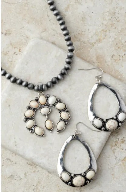 Silver Strike Silver Navajo Pearl Bead & White Squash Blossom Pendant Necklace